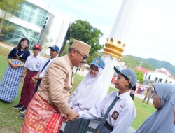 Peringati Hardiknas, Gubernur SDK Tegaskan Larangan Penyegelan Sekolah dan Pungli