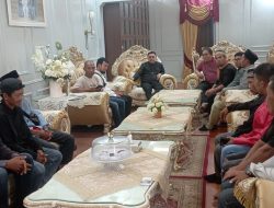 Datangi Rujab Bupati, Ini Tuntutan Perwakilan Warga Desa Banua Adolang