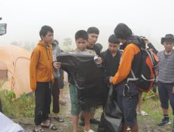 16 Komunitas Bersatu Bersihkan Gunung Sigitung, Kumpulkan 56 Kg Sampah dalam Aksi Cinta Alam