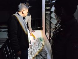 Polisi Datangi TKP Penemuan Mayat di Pasar Tinambung, Keluarga Tolak Autopsi