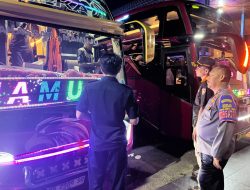 Dishub Sulbar Periksa Kendaraan Angkutan di Terminal Simbuang Mamuju