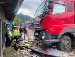 Tabrakan Maut di Desa Limbua Majene: Truk, Pick Up, dan Motor Terlibat, 2 Orang Meninggal Dunia