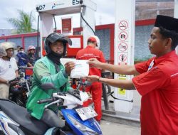 Pertamina Patra Niaga Regional Sulawesi Hadirkan Program Berbagi Takjil di 178 SPBU Selama Ramadan