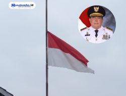 SULBAR BERDUKA: Instruksi Pengibaran Bendera Setengah Tiang untuk Sang Jenderal