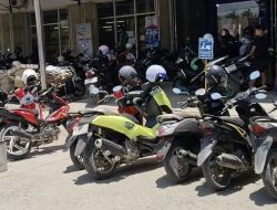 Warga Polewali Keluhkan Tarif Parkir “Gila-gilaan” di Pasar Pekkabata