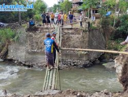 Sepekan Jembatan Pussepang Ambruk, Janji Jembatan Darurat Belum Terealisasi