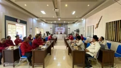 DPMD Sumenep Melakukan Pembinaan Hukum Kepada Kepala Desa