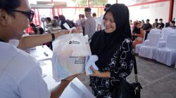 Pertamina Patra Niaga Regional Sulawesi Salurkan 1.000 Paket Sembako untuk Masyarakat Pra Sejahtera di Bitung