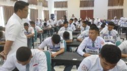 Pastikan Seleksi Transparan, Kepala Kesbangpol Sulbar Pantau Langsung Proses Ujian Psikotes Calon Paskibraka