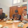 Bertemu Awak Media, Kadis Kominfo Majene Minta Masukan Terkait Publikasi Pemda
