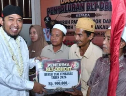 Bupati Sumenep Berharap BLT DBHCHT Dapat Mendorong Kesejahteraan Buruh Tembakau