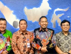 Bupati Achmad Fauzi Wongsojuudo Dorong Penyeberangan Kepulauan Lancar