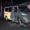 Gran Max Ini Rusak Parah Usai Hantam Truk di Depan Kodim Polman