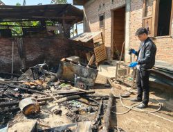 Gudang Barang Bekas Dilalap Api, Polsek Wonomulyo Lakukan Penyelidikan