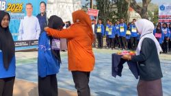 Resmi Kalungkan Tanda Masuk STIKES BBM, Yulianah Sampaikan Pesan Kemanusian