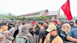 Suara Perlawanan di Tengah Kepungan Logam Tanah Jarang