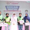 Pertamina Patra Niaga Regional Sulawesi Catat Rekor MURI Memasak Serentak di 8 Kota