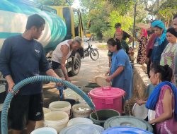 Kelangkaan Air Bersih di Polman Buat PDAM Turun Tangan, Distribusi 6000 Liter Tiap Wilayah