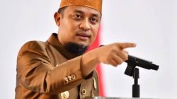 Gubernur Andi Sudirman Sulaiman akan Menindak Tegas hingga Pemblokiran Nomor Kendaraan yang Terbukti Melanggar Penyalahgunaan BBM
