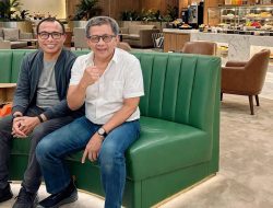 Anomali Transformasi Pikiran Rocky Gerung Masuk Istana Negara